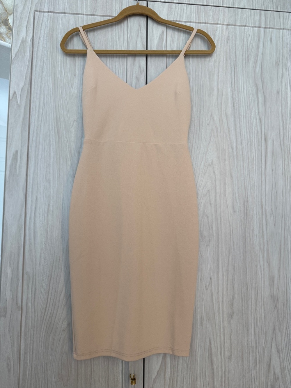 Lulu's Peach Spaghetti-Strap Midi Dress